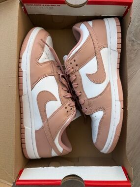 Nike Low-Top Sneakers in Pink and White